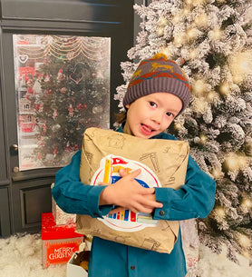 Fiestas decembrinas.Estimulación de la concentración en niños a través de la lectura.legir libros que coincidan con los intereses de los niños. Regalar libros para estimular la imaginación y la comprensión en niños