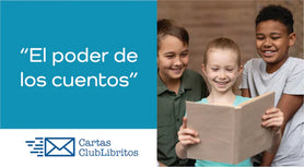 Niños felices con un libro, relacionando imágenes con palabras para fomentar la lectura, inculcando el hábito de la leer y fomentando su imaginación y creatividad
