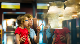 Beneficios de los Museos para Niños. Museos para niños. Como los museos fomentan la creatividad en los niños/ Impacto cultural de visitar museos en familia